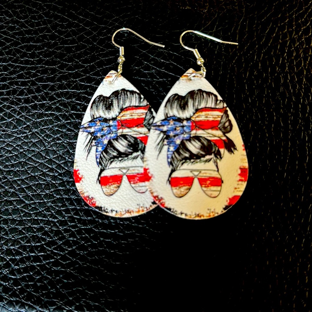 USA earrings! So cute for 4th or July, or to wear to a rodeo!